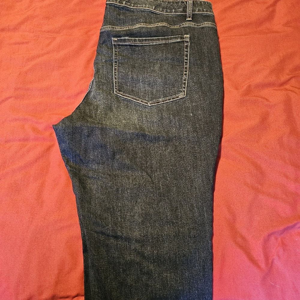 Jean Capris - Picture 3 of 5